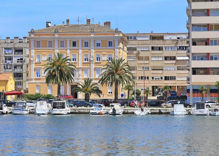 アパート Rita Sea View